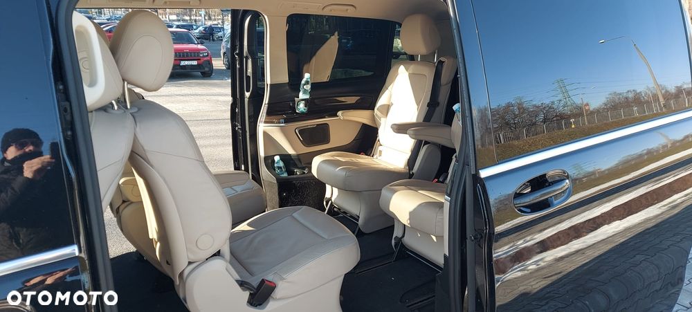 Mercedes-Benz Klasa V 250 d 4-Matic 9G-Tronic - 11