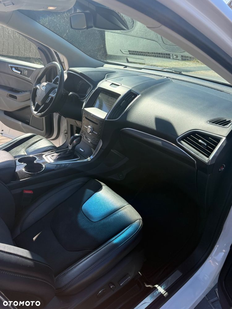 Ford Edge 2.0 TDCi Bi-Turbo 4x4 ST-LINE - 13