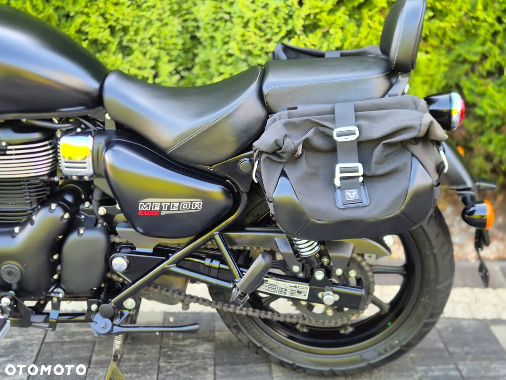 Royal Enfield Meteor - 25