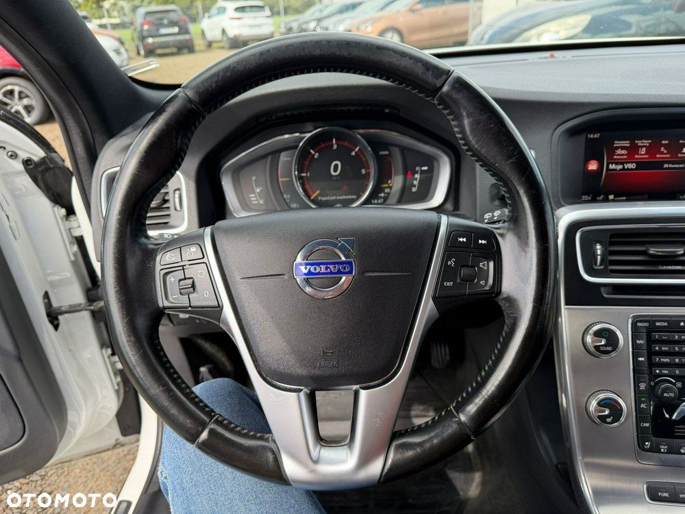 Volvo V60 - 18