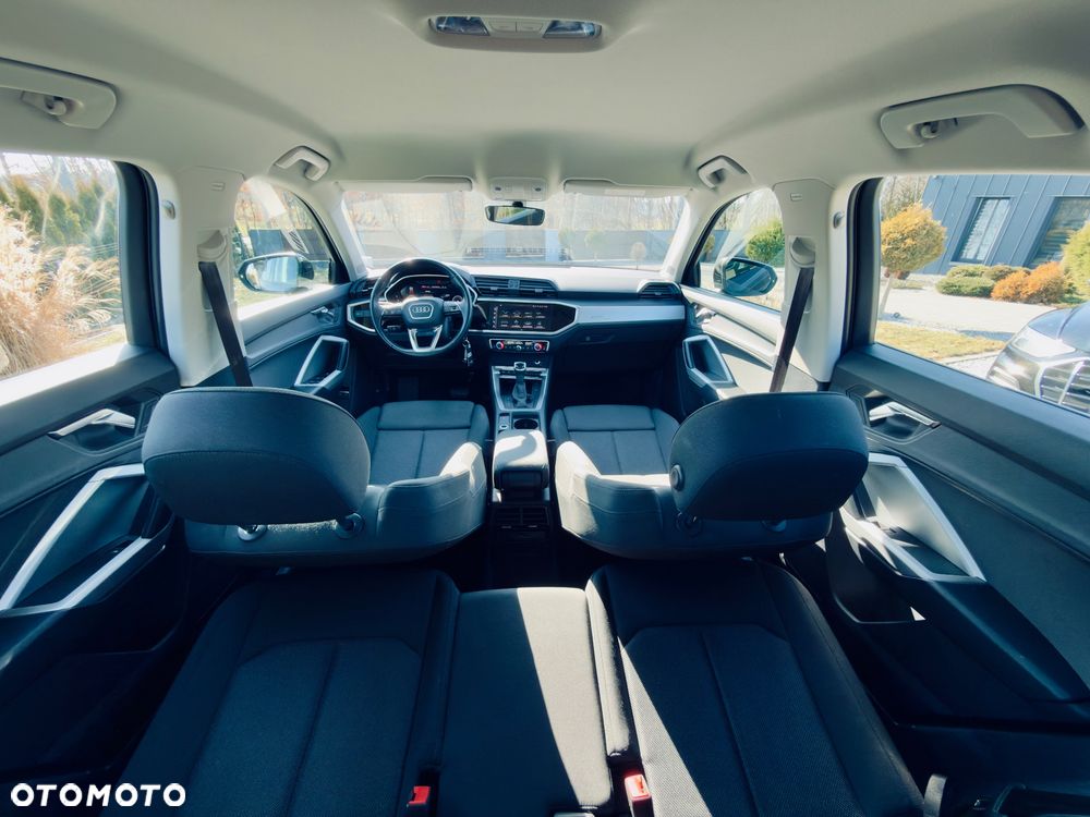 Audi Q3 45 TFSIe S tronic - 13