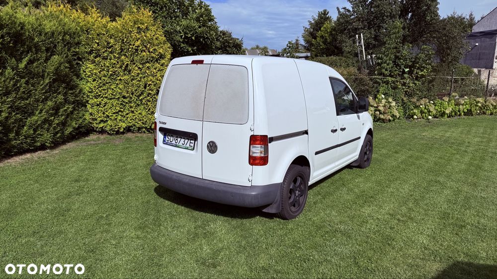Volkswagen Caddy - 3