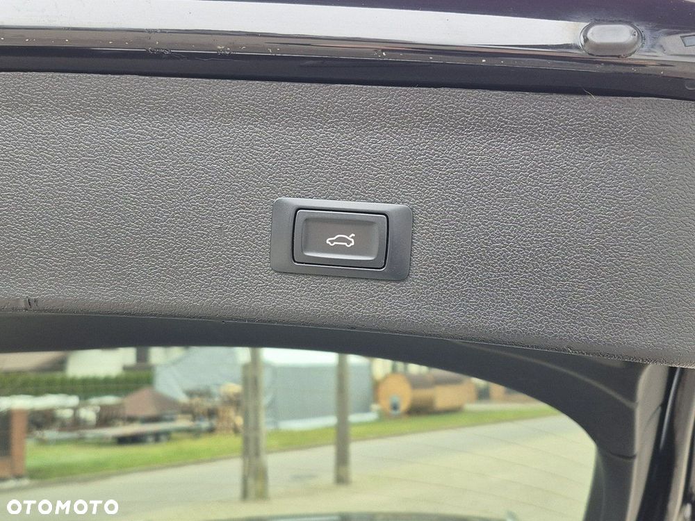 Audi A4 Avant 2.0 TDI clean diesel Quattro S tronic - 15