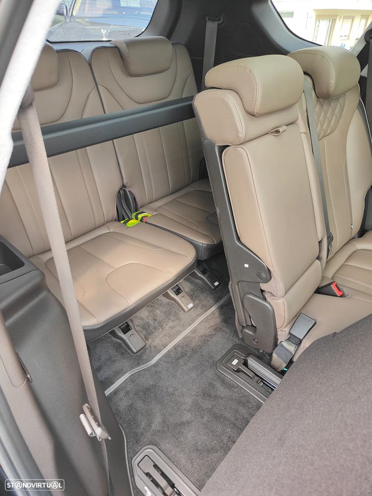 Hyundai Santa Fe 2.2 CRDi Premium - 32