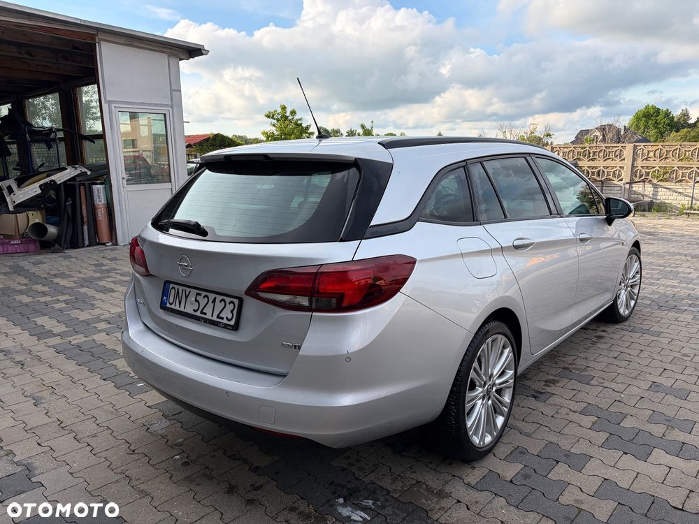 Opel Astra 1.6 D Start/Stop Dynamic - 4