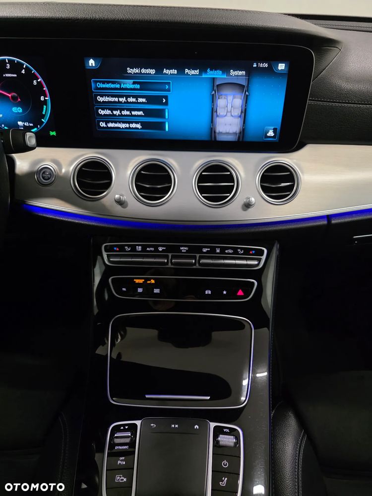 Mercedes-Benz Klasa E 300 de 9G-TRONIC AMG Line - 17