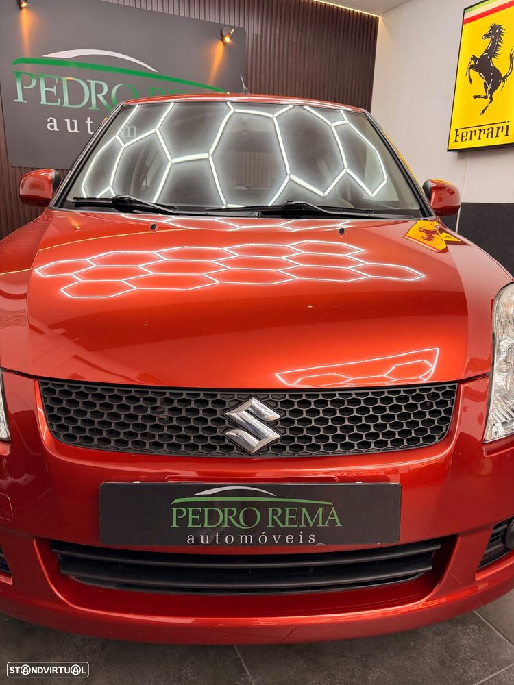 Suzuki Swift 1.3 DDiS GLX - 8