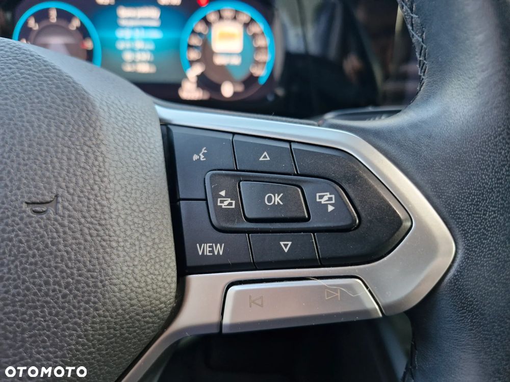 Volkswagen Golf 2.0 TDI - 24