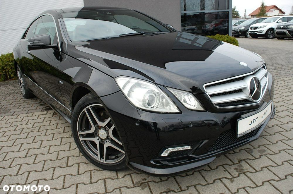 Mercedes-Benz Klasa E - 9
