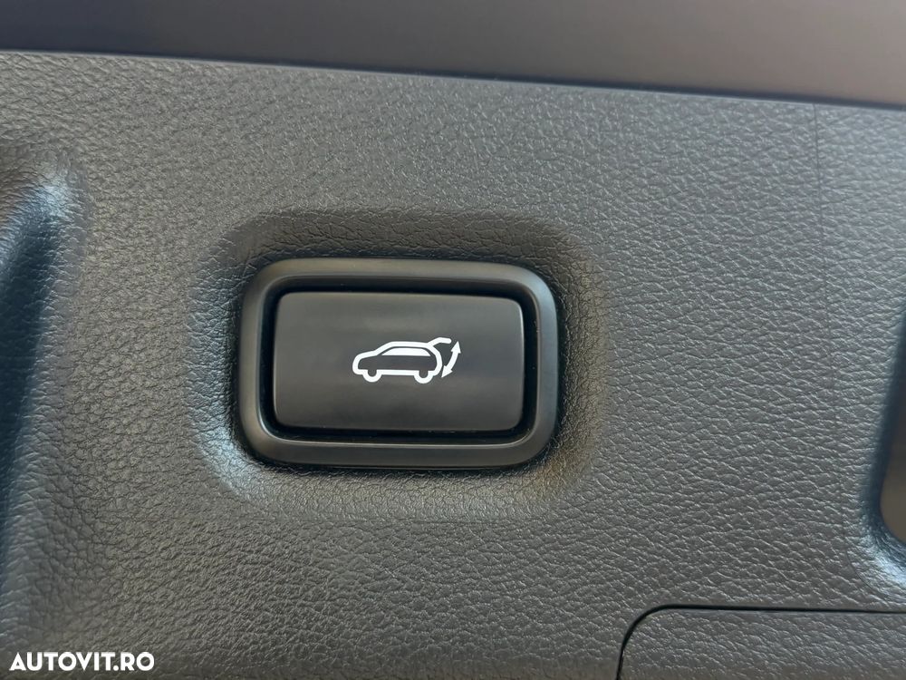Hyundai Santa Fe 1.6 Plugin-Hybrid 4WD SEVEN Prime - 19