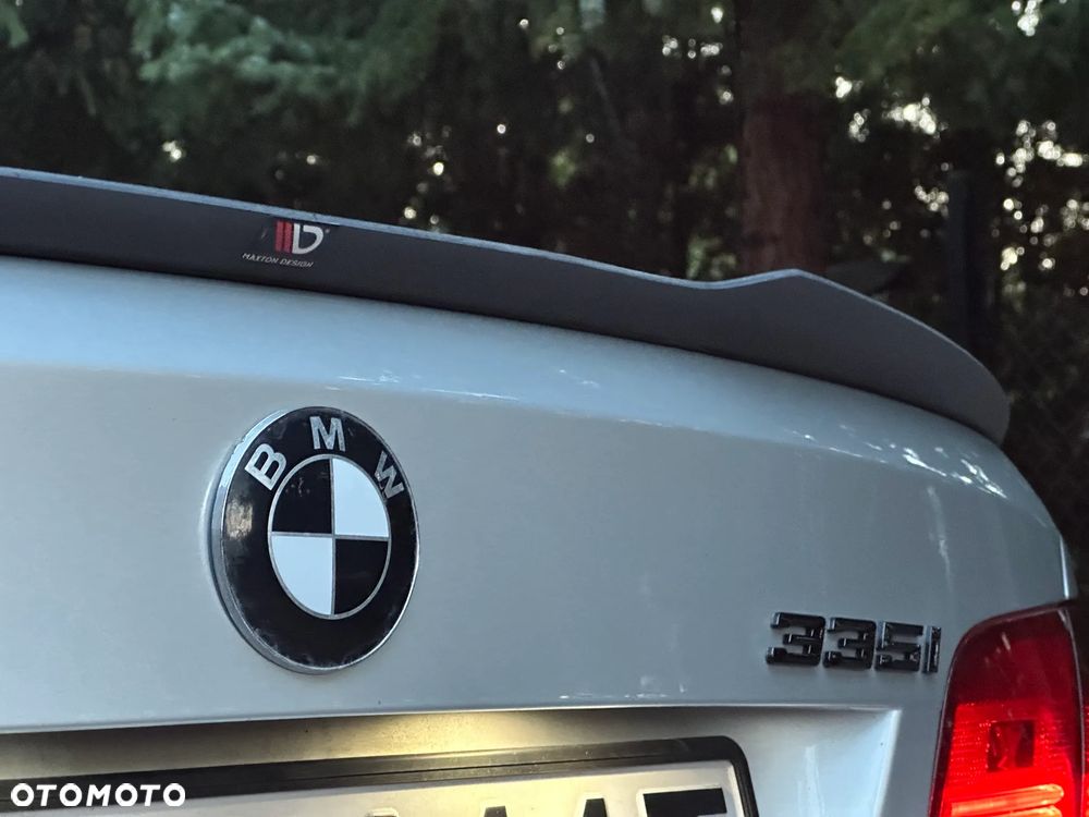 BMW Seria 3 2010 photo 5
