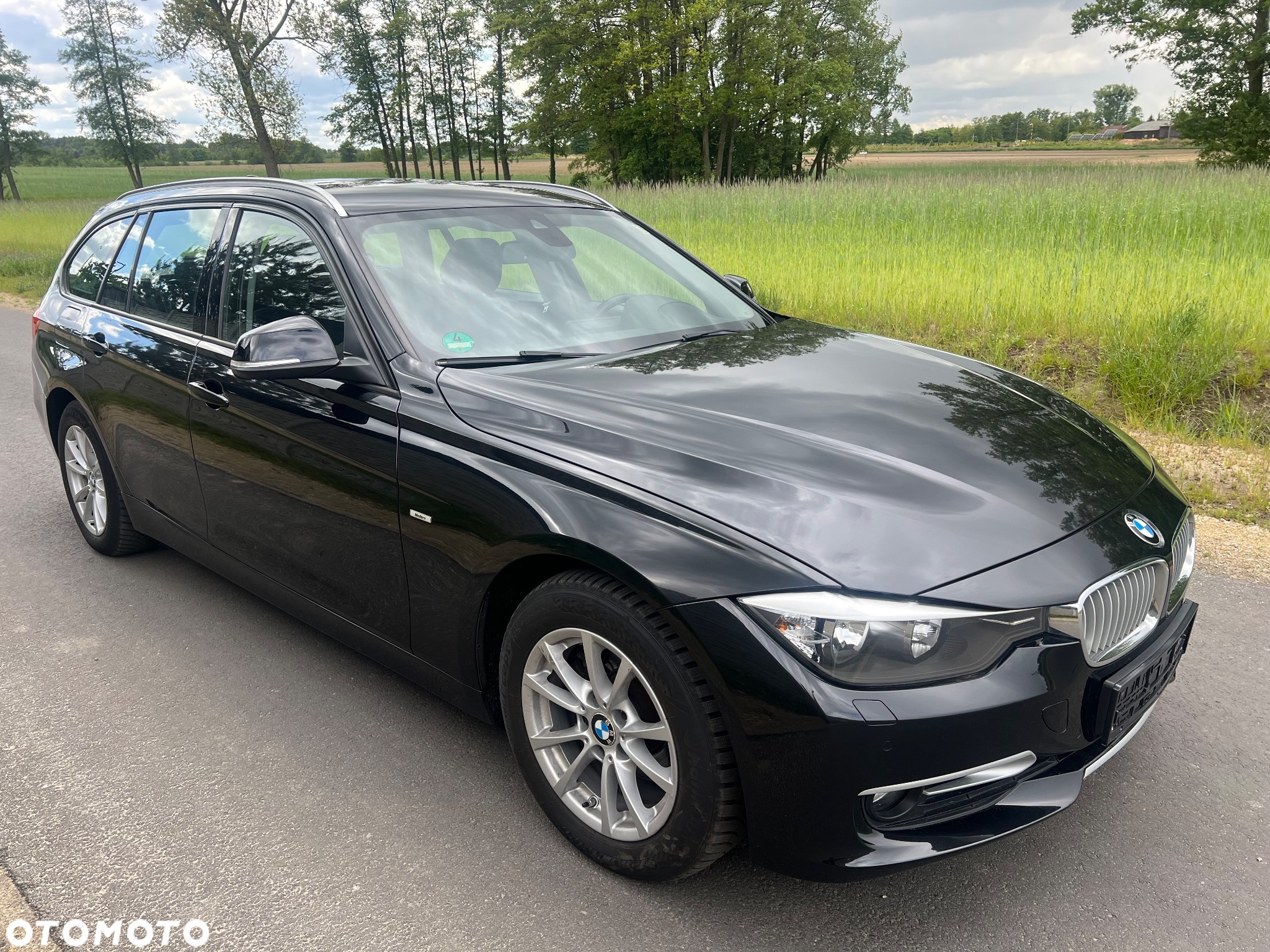 BMW Seria 3 318d Touring - 2