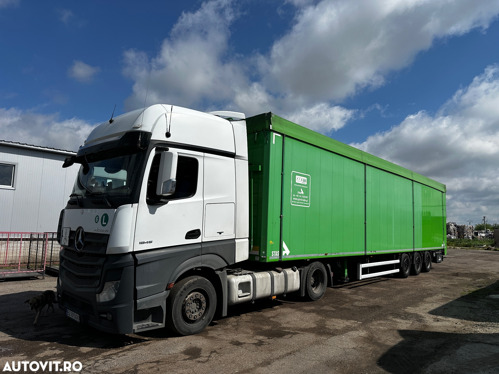 Mercedes-Benz Actros - 2