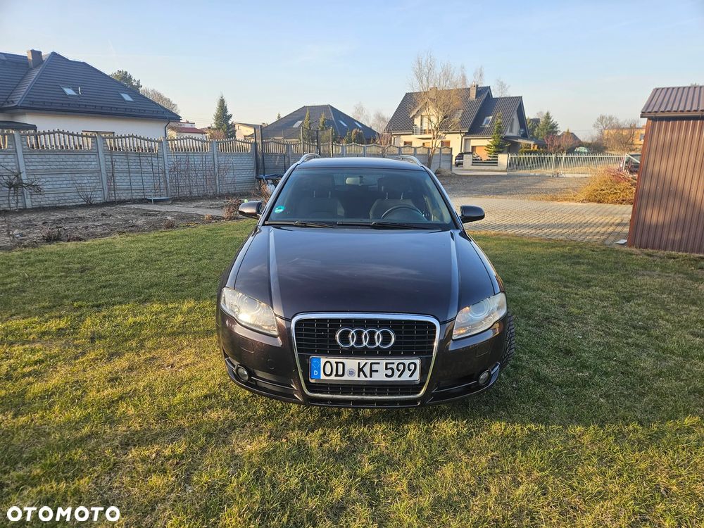 Audi A4 Avant 2.0 TDI - 21