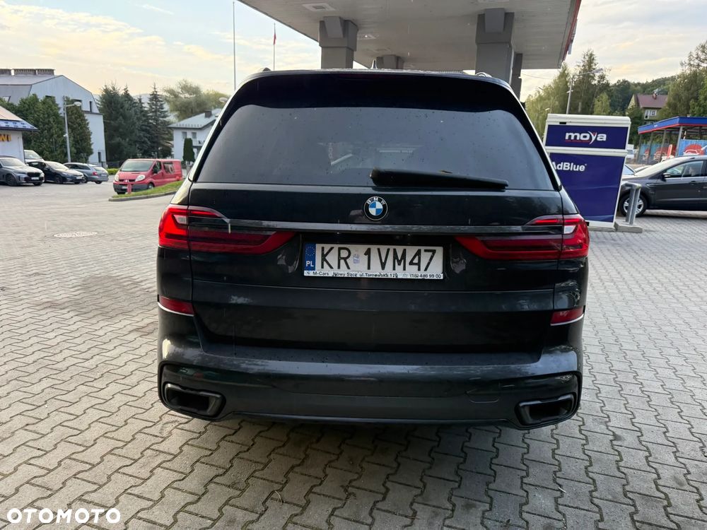 BMW X7 xDrive40d mHEV - 8