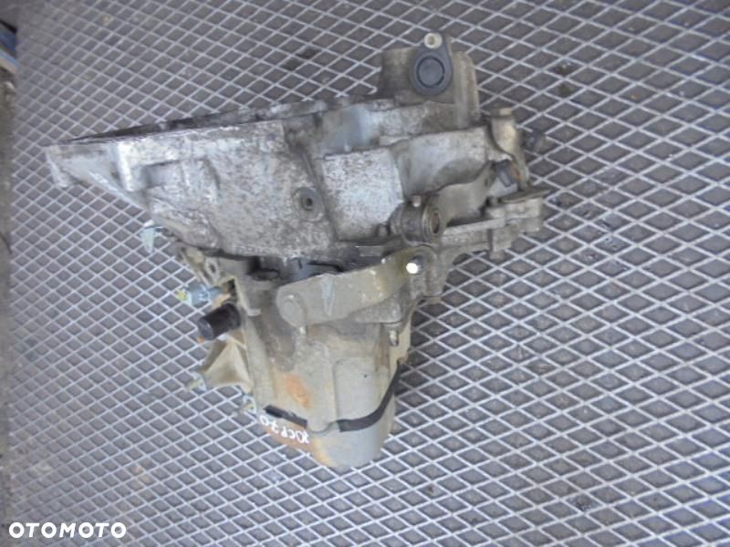 PEUGEOT 206 1.4 HDI SKRZYNIA BIEGÓW 20CP70 - 4