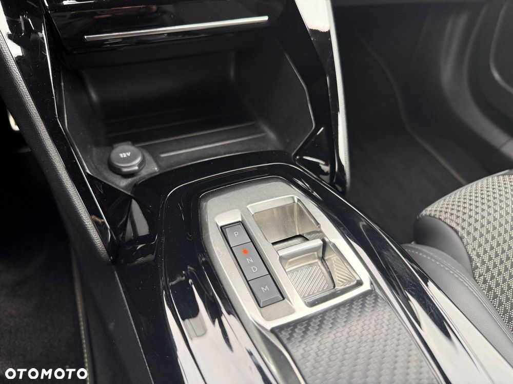 Peugeot 2008 PureTech 130 GT S&S EAT8 - 18