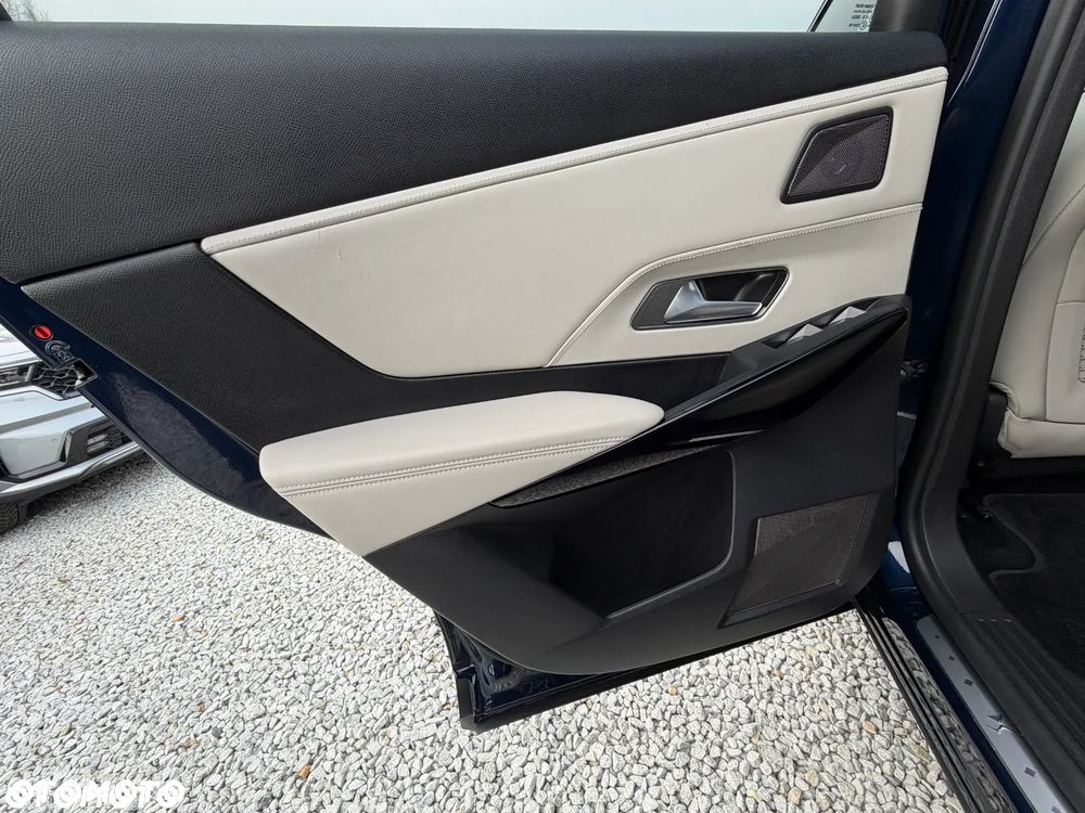 DS Automobiles DS 7 Crossback 1.6 E-Tense 4x4 Grand Chic - 23