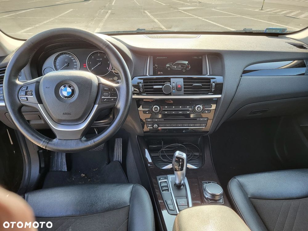 BMW X3 xDrive20d xLine - 12