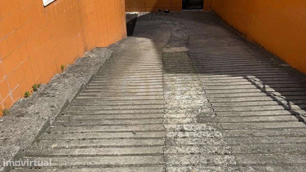 Lugar de Garagem à venda em Ovar 14990€ - Grande imagem: 3/4