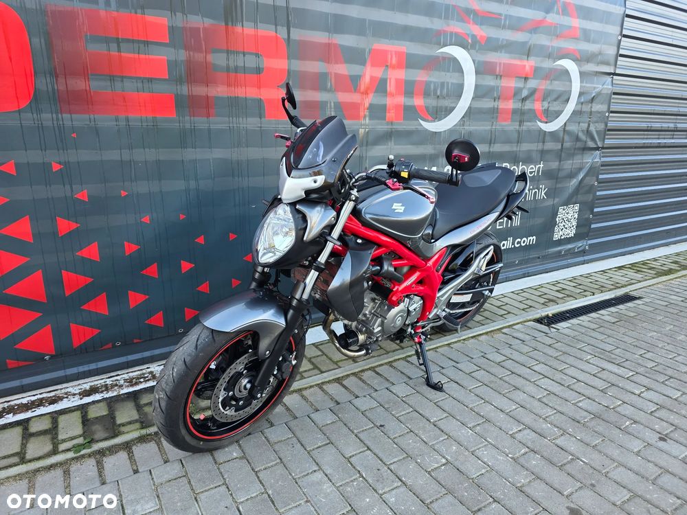 Suzuki Gladius - 31