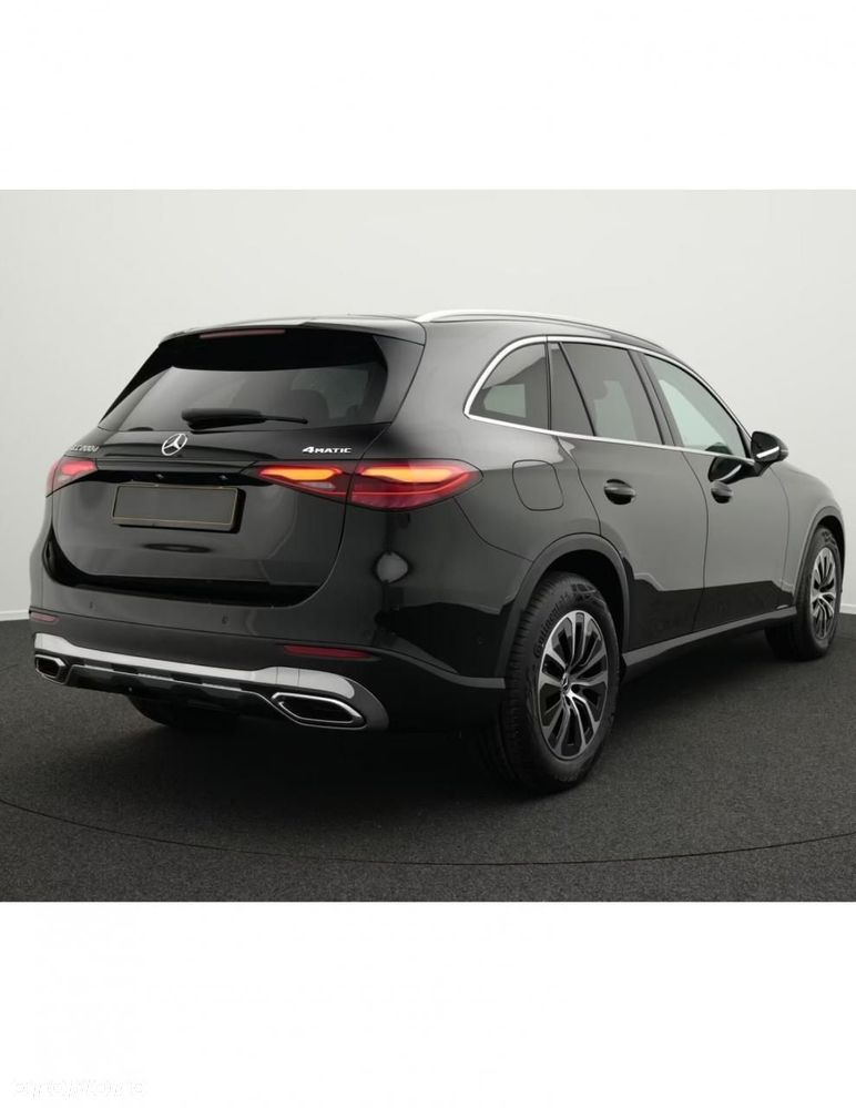 Mercedes-Benz GLC - 7