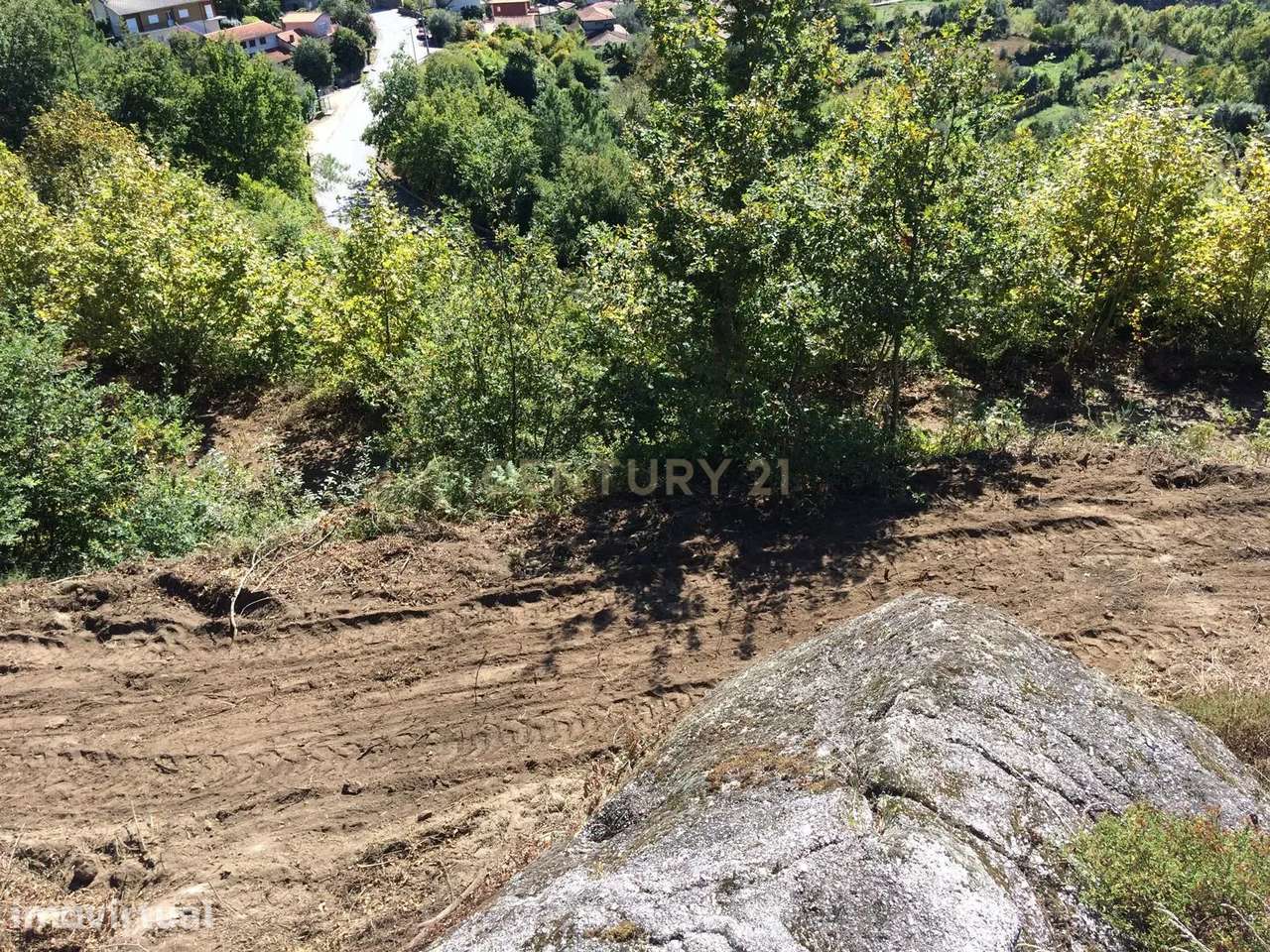 Terreno em Amares com 4.697 m² e 60% de Construção – Vistas Deslumbran - Grande imagem: 5/41