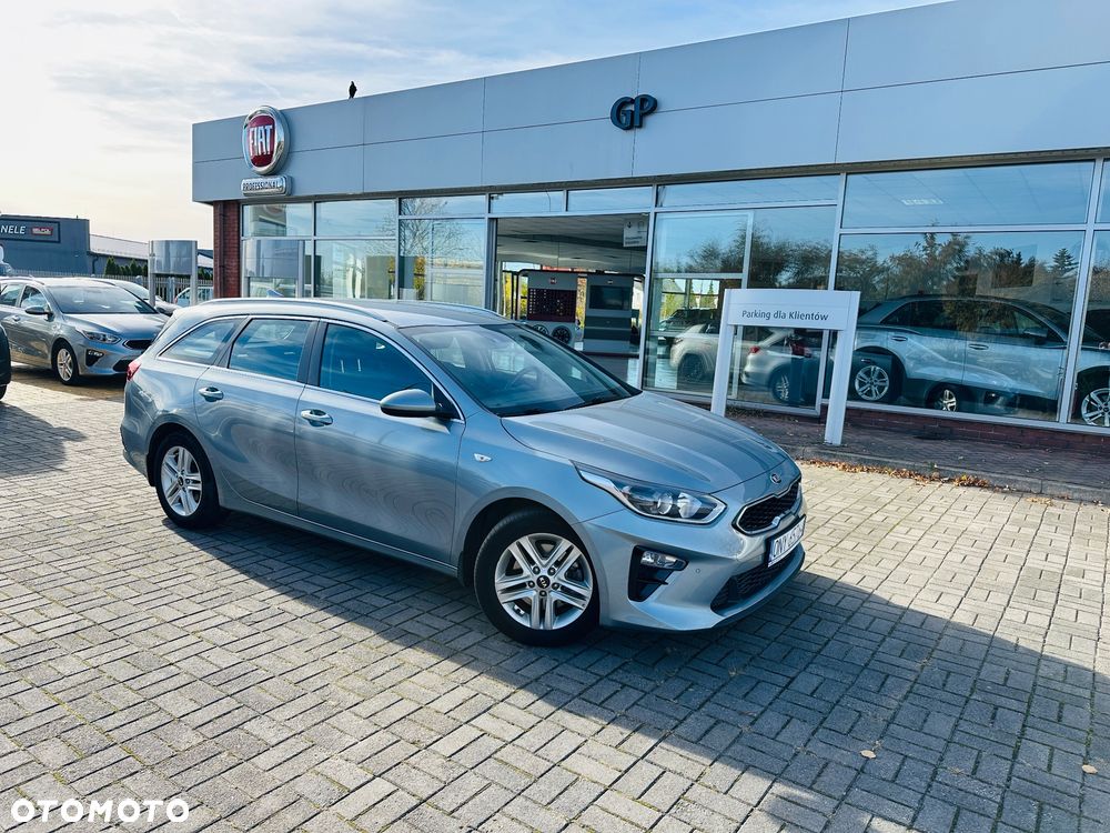 Kia Ceed 1.6 CRDi SCR M - 3