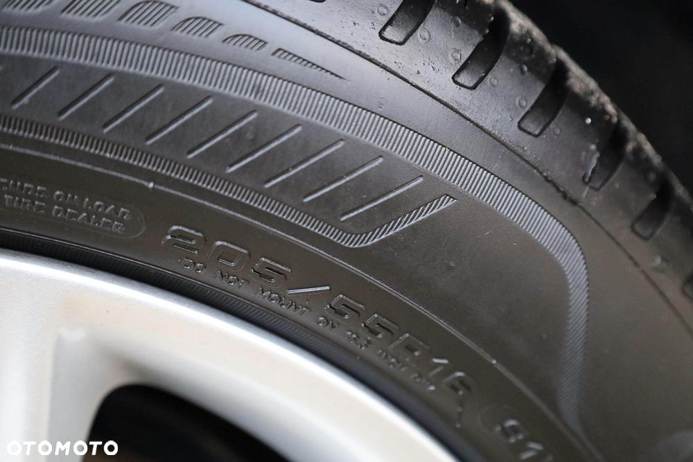 Kia Ceed 1.5 T-GDI M DCT - 10