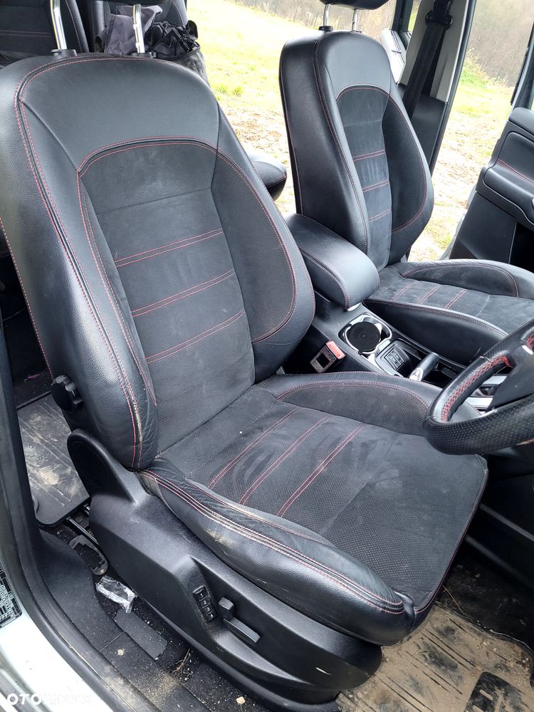 Ford S-Max - 7