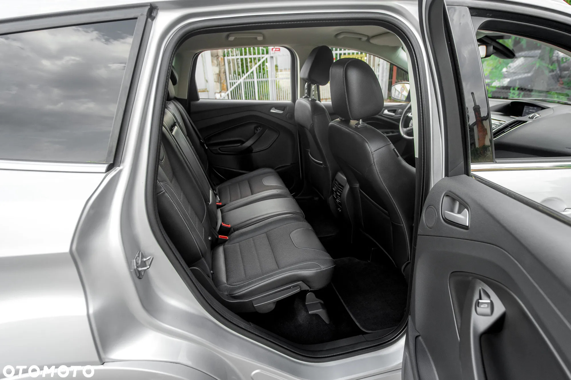 Ford Kuga 2.0 TDCi 4x4 Titanium - 10