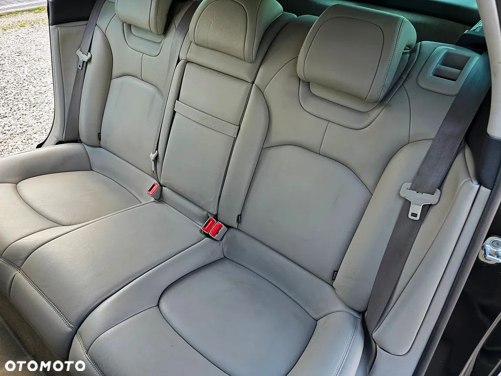 Citroën C5 2.0 HDi Exclusive - 19