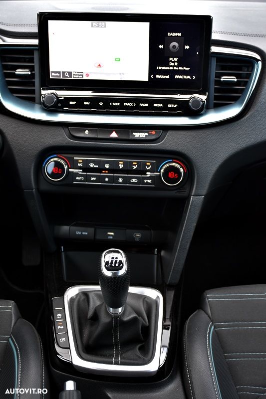 Kia Ceed 1.0 T-GDI 120 OPF Edition 7 - 19