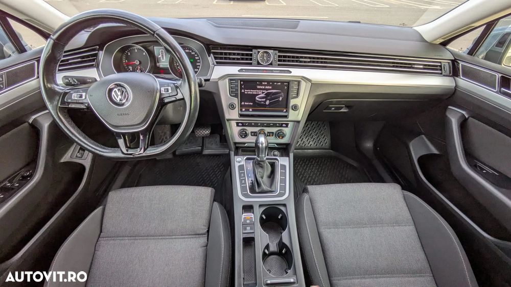 Volkswagen Passat Variant 2.0 TDI DSG Comfortline - 23