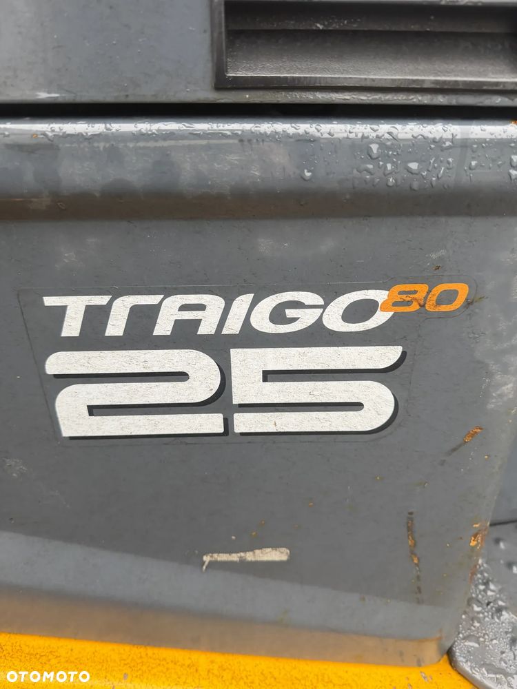 Toyota TRAIGO  80T25 - 5