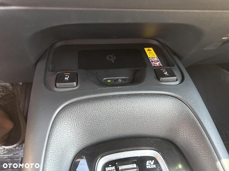 Toyota Corolla 1.8 Hybrid Comfort - 16