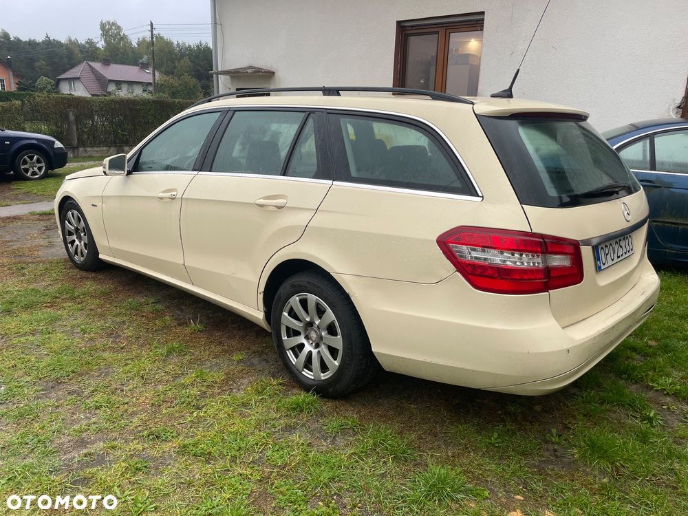 Mercedes-Benz Klasa E 200 T BlueTEC 7G-TRONIC Edition - 3