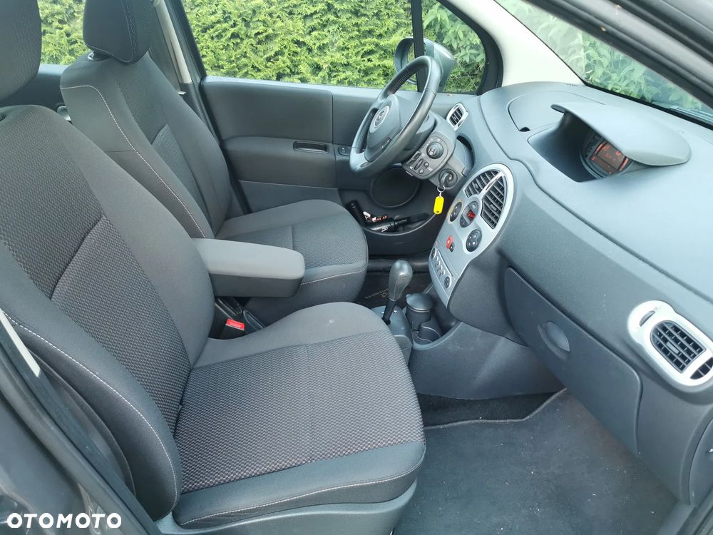 Renault Modus Grand 1.6 16V 110 Night and Day - 7
