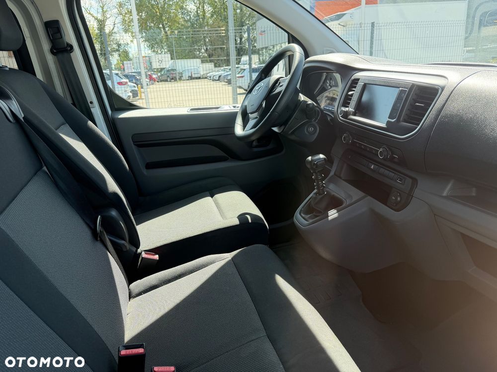 Toyota ProAce 2,0-l-D-4D L2 (8-Si.) Verso Comfort - 9