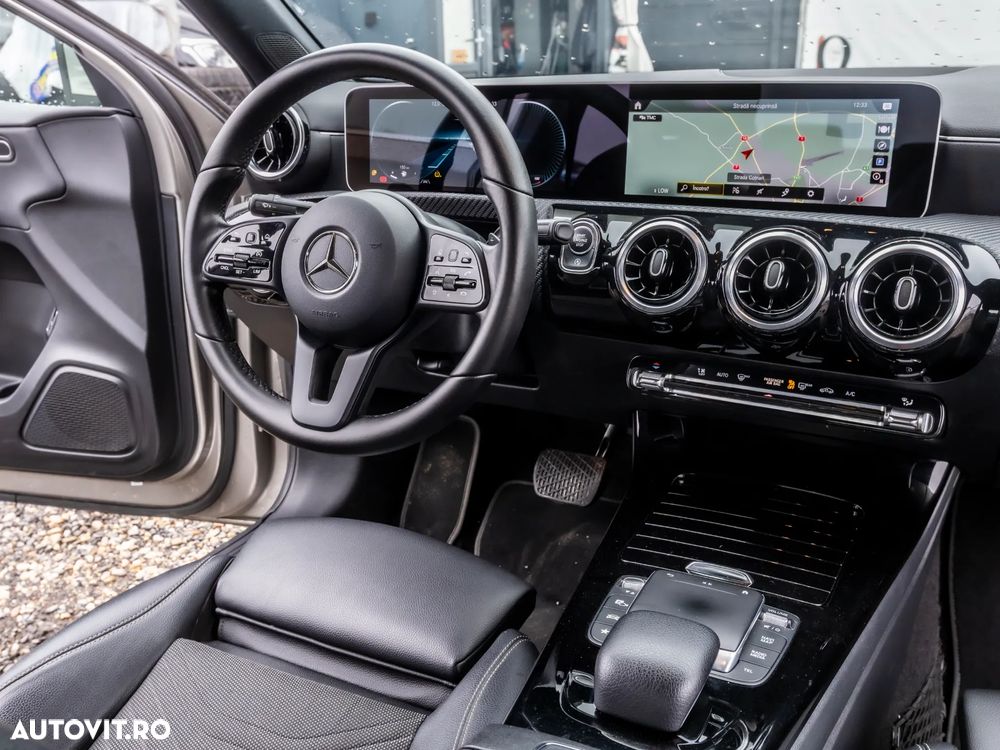 Mercedes-Benz A 180 d Sedan 7G-DCT - 7