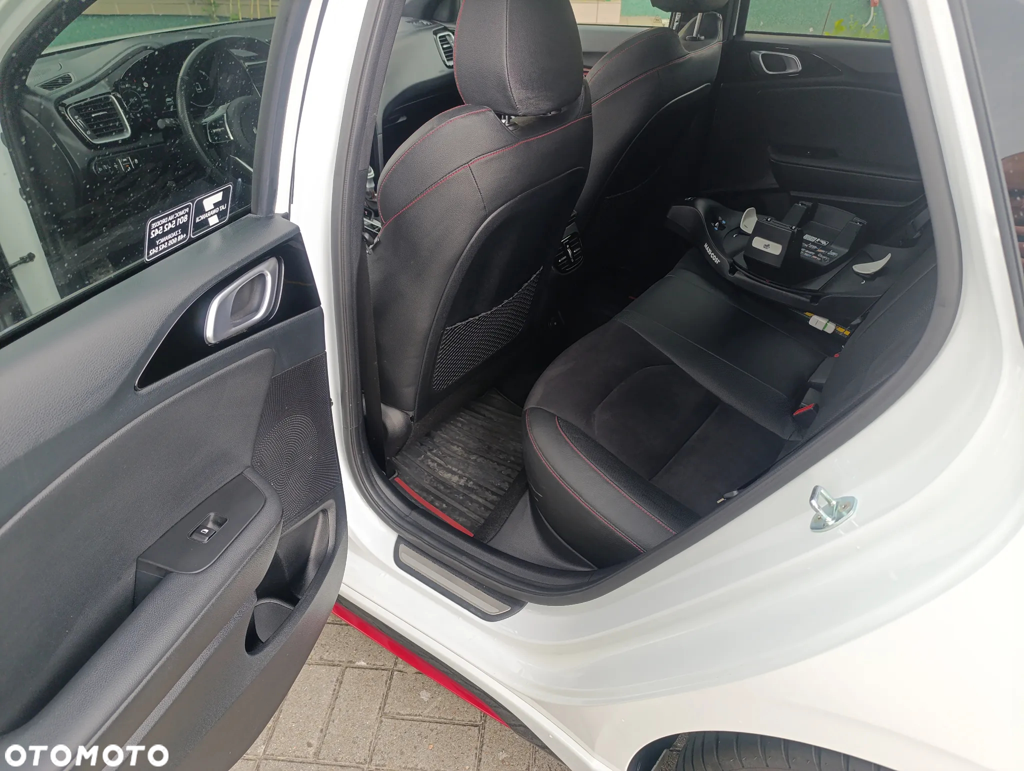 Kia Ceed 1.6 T-GDI GT DCT - 12