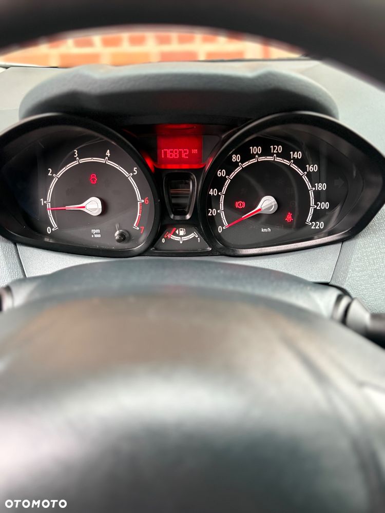 Ford Fiesta 1.25 Trend Edition - 16