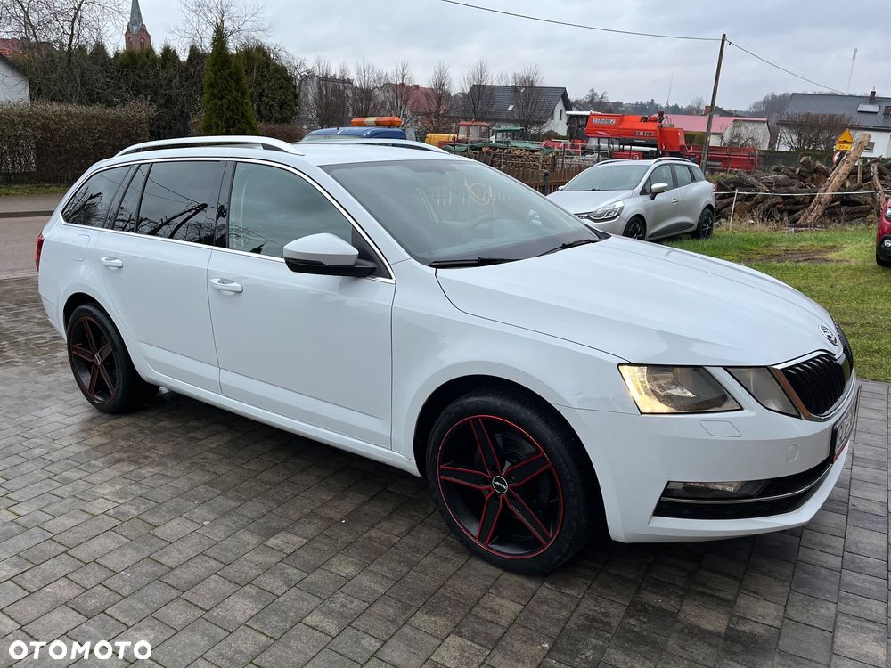 Skoda Octavia 2.0 TSI DSG Style - 2
