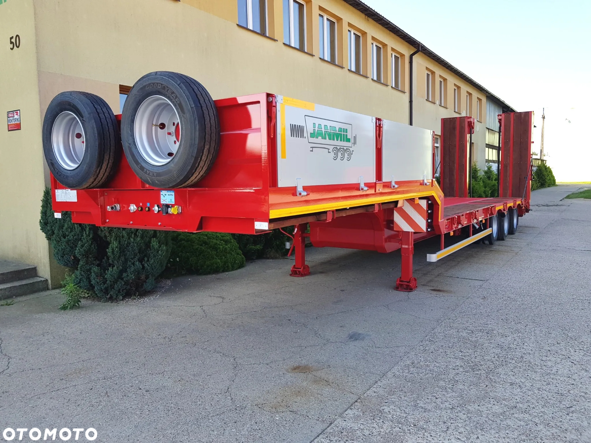 Janmil DMC 46 T / oś skrętna / NAJAZDY HYDRAULICZNE / poszerzana / - 2