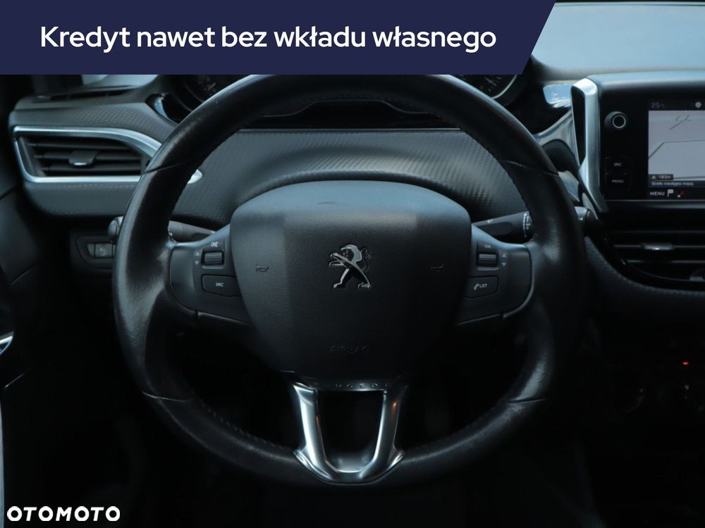 Peugeot 208 - 19