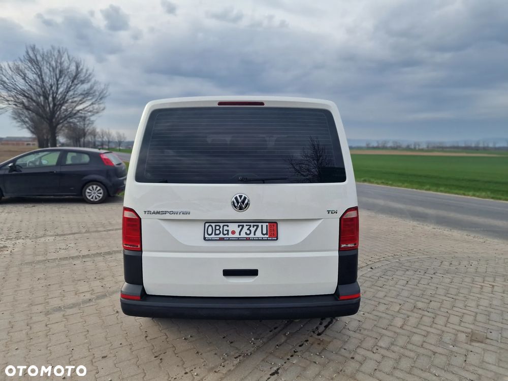 Volkswagen Transporter Lang EU6 - 11