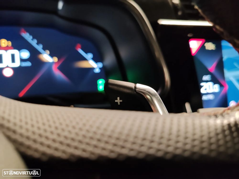 DS DS7 Crossback 1.6 THP Performance Line EAT8 - 23