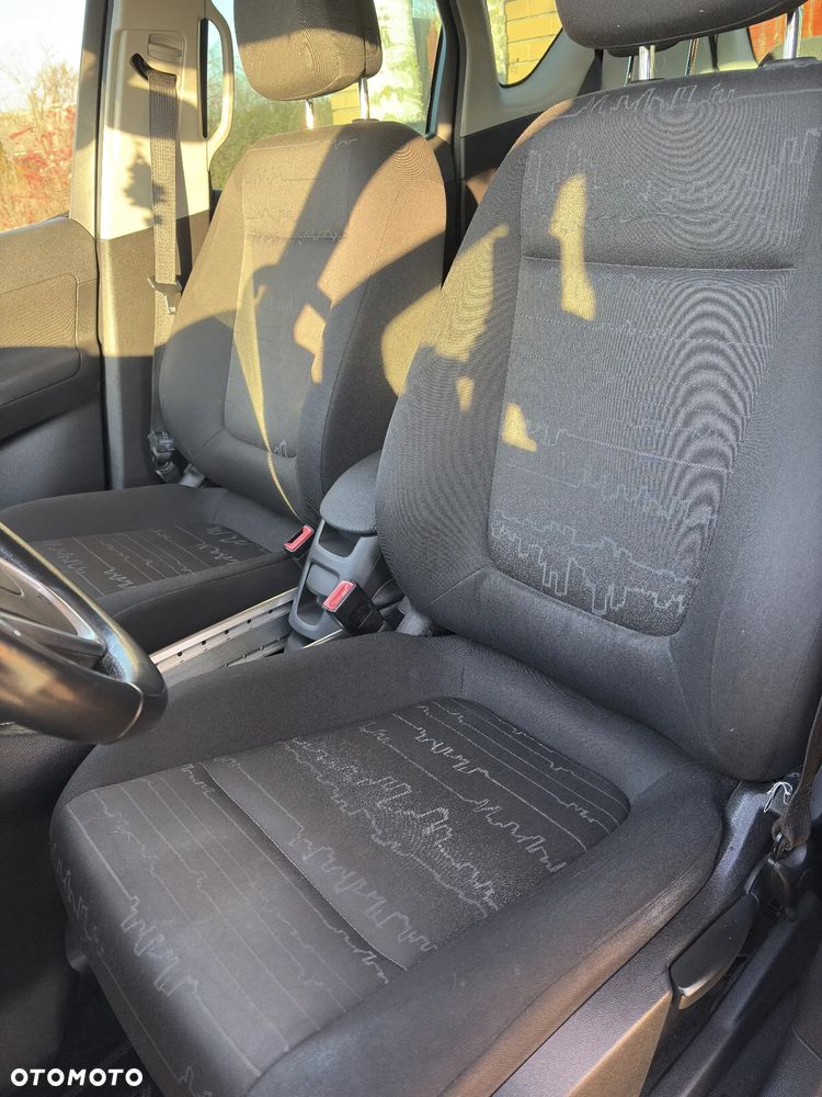 Opel Meriva 1.4 T Enjoy - 11