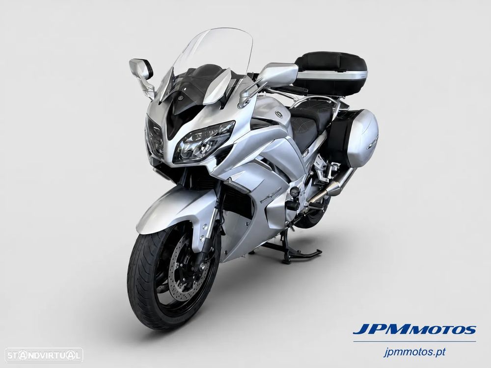 Yamaha FJR 1300 - 2