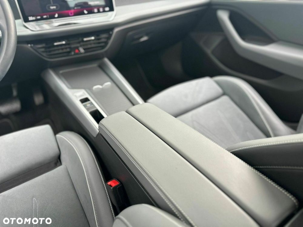 Volkswagen Passat - 15